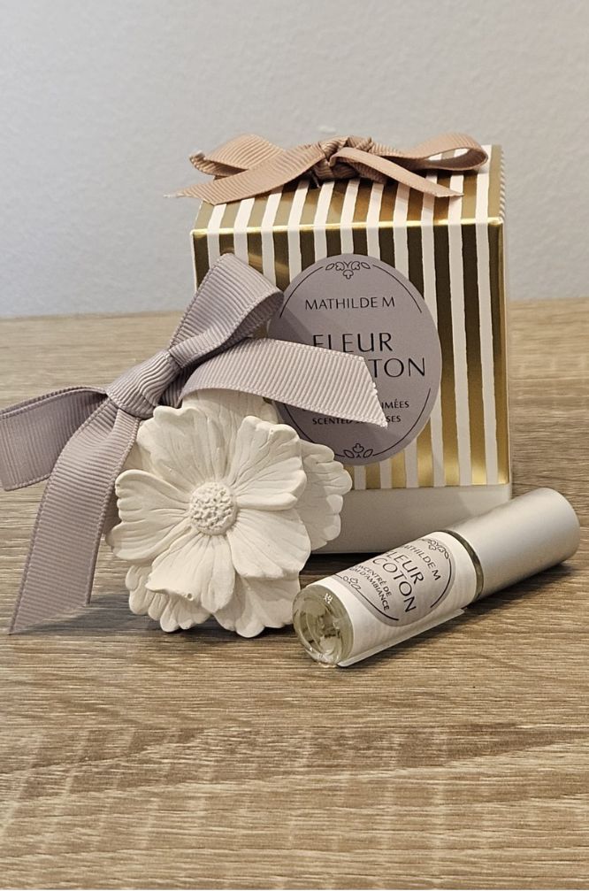 Cofrecito sorpresa flor + Aroma pulverizador Fleur De Cotton