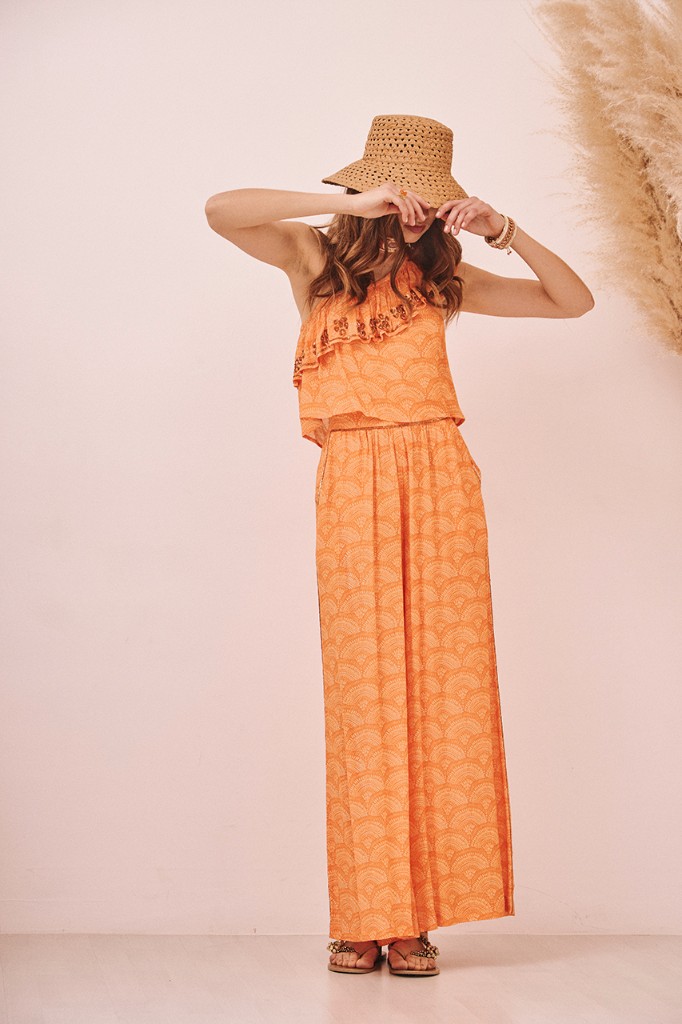 PANTALÓN LARGO FLUÍDO ESTAMPADO CON BORDADO